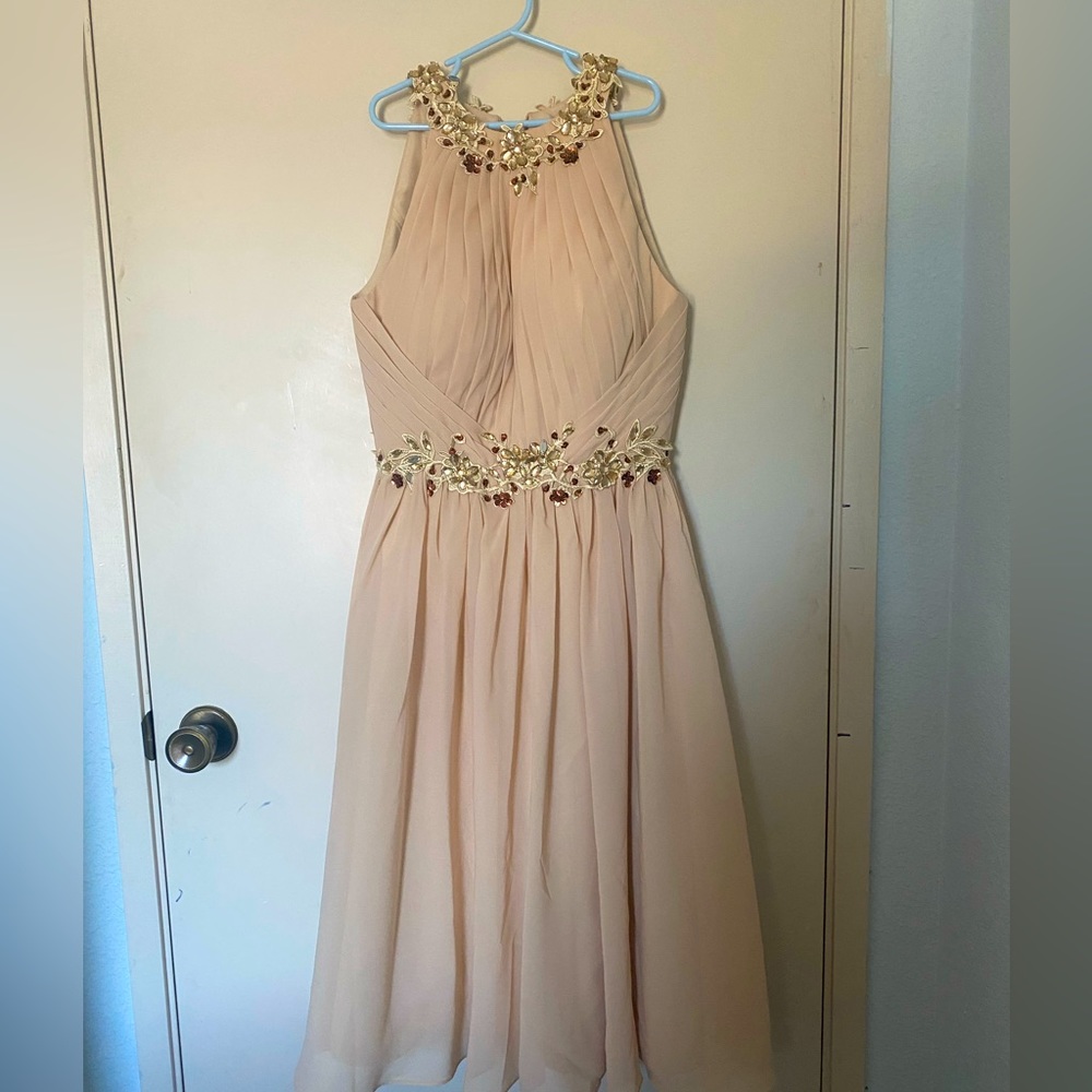 JJ’s House beautiful dress size 4 (with inbuilt padded bra)